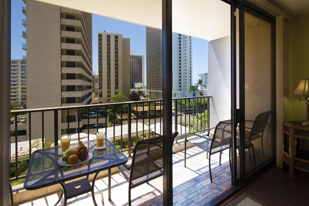 Waikiki Sunset Mountain View Near Beach With Parking Honolulu Exteriör bild